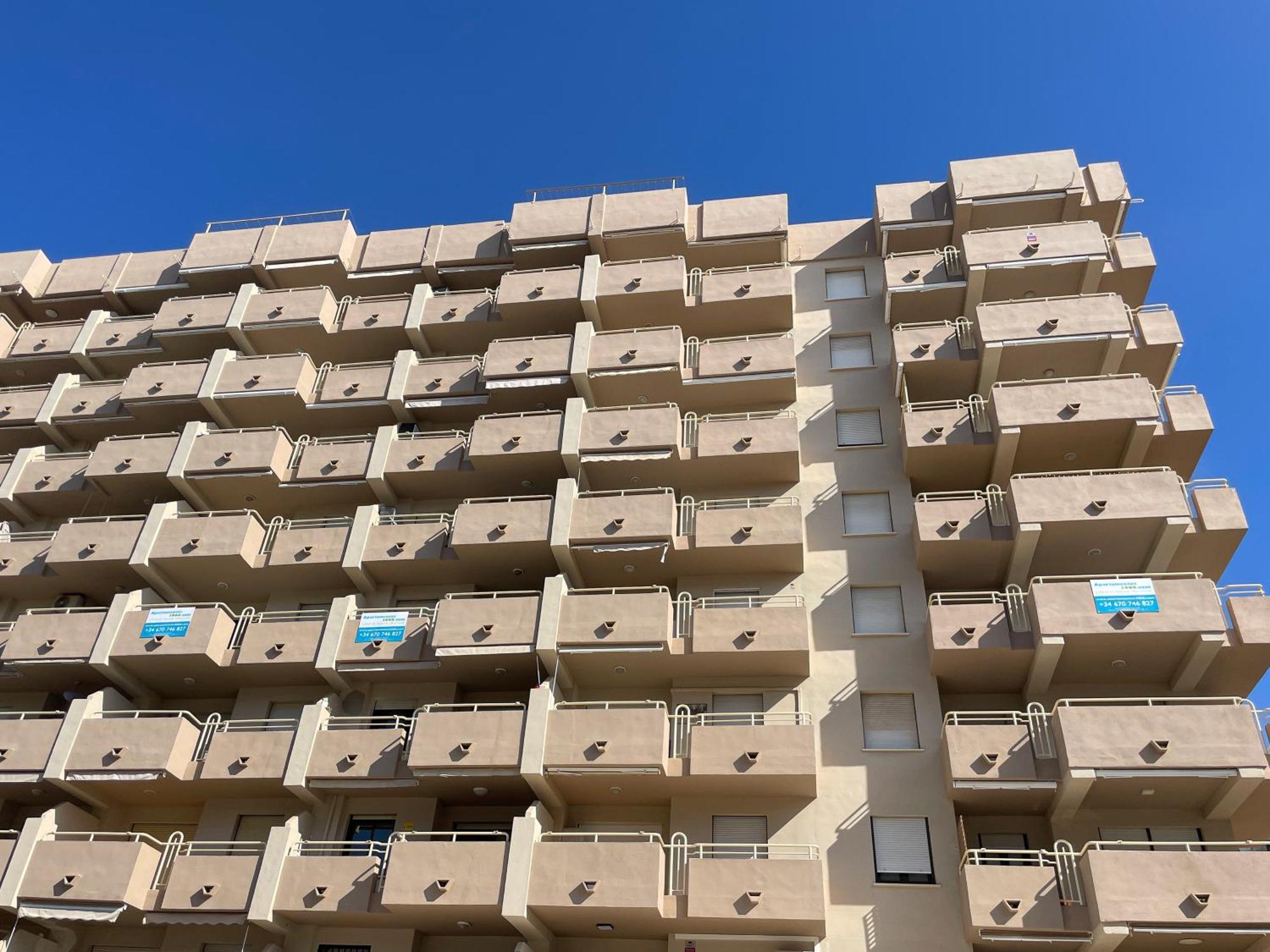 Apartamentos Benicassim 3000 Экстерьер фото