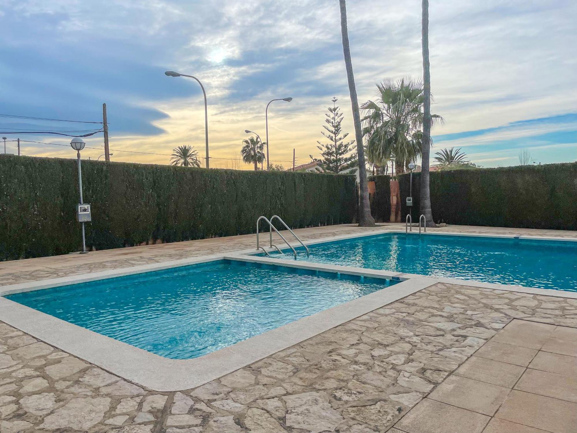 Apartamentos Benicassim 3000 Экстерьер фото