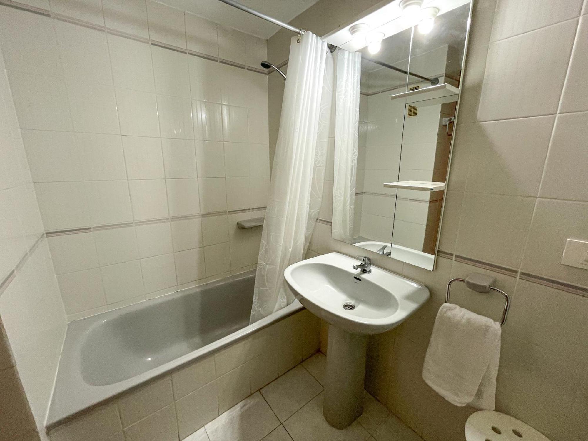 Apartamentos Benicassim 3000 Экстерьер фото
