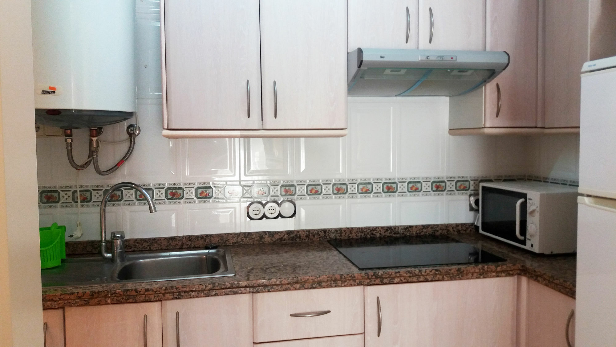 Apartamentos Benicassim 3000 Экстерьер фото
